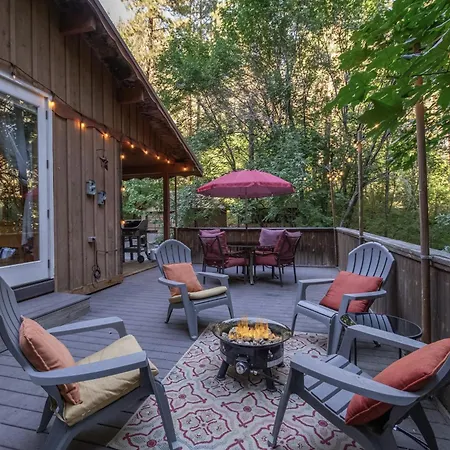 Bear Paw By Nw Comfy Cabins
